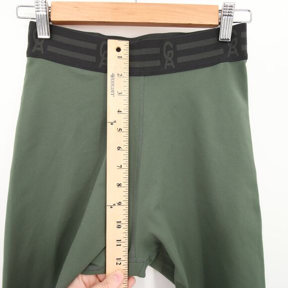 Good American Leggings Green Performance Capri Logo Waistband High Rise Size 2 - Picture 5 of 8
